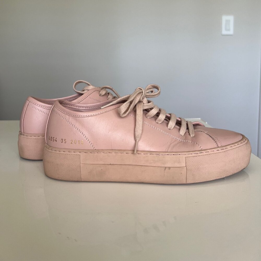 Common Projects Women's Tournament Low Super Blush Size 35